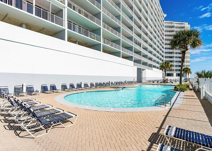 Upgraded Beachfront W Balcony & Pools Hot Tubs & Sauna Holiday home Gulf Shores