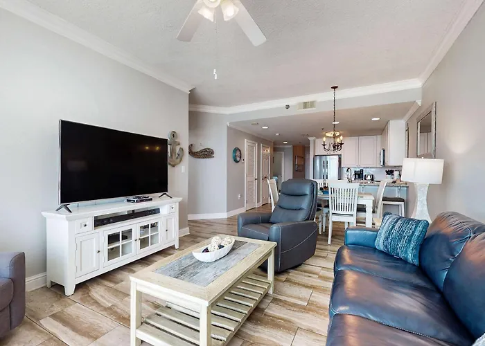 Upgraded Beachfront W Balcony & Pools Hot Tubs & Sauna Holiday home *