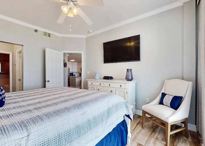 Upgraded Beachfront W Balcony & Pools Hot Tubs & Sauna Gulf Shores